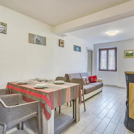 Amazing Apartment In Pila With Wifi And 1 Bedrooms *